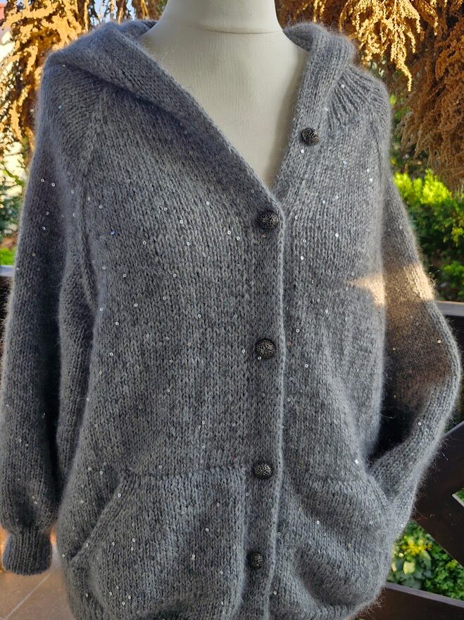 wzór na sweter z kapturem HOODIE
